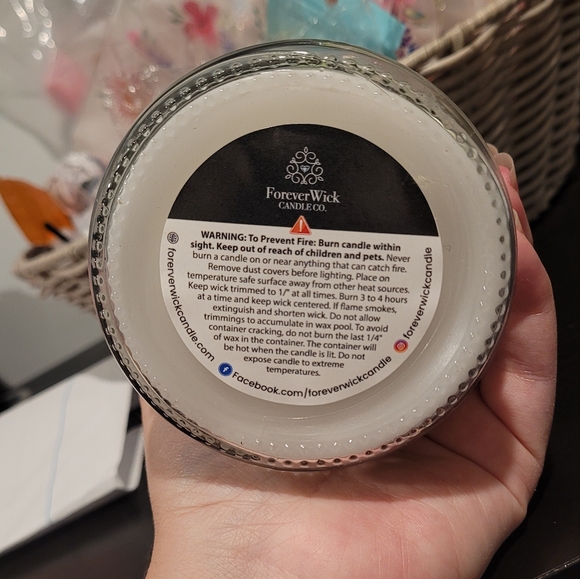 Foreverwick Diamond Candle - Picture 5 of 6